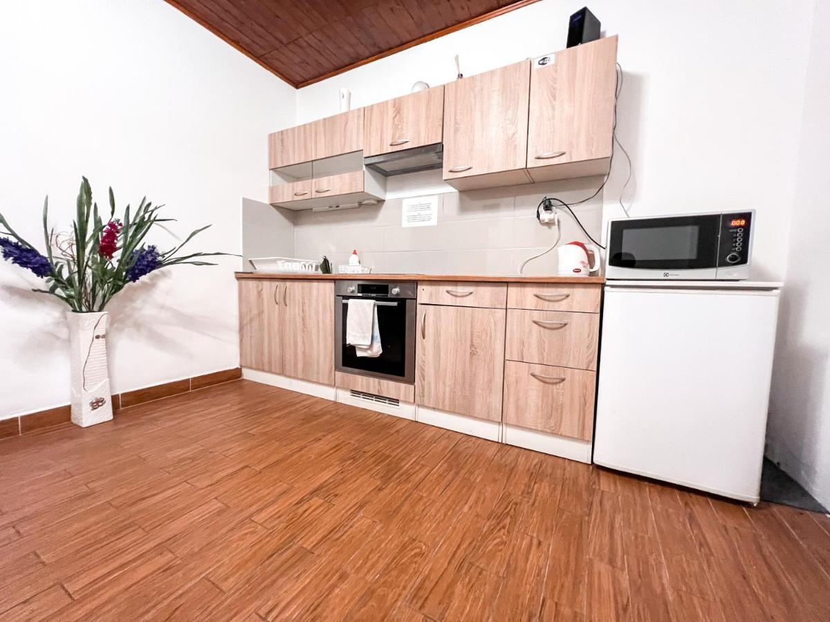 3 Apartments In 1 Location 프라하 외부 사진